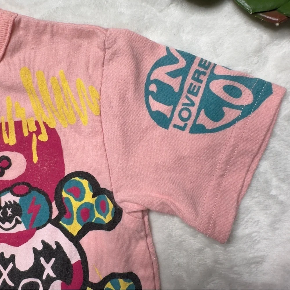 Love Revolution Japanese Harajuku Style Graphic T-shirt in Pink NWT Girls XS